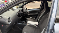 Toyota Aygo X 1.0 VVT-i Edge 5dr Petrol Hatchback